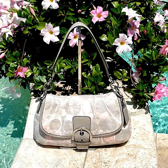 Coach SoHo Optic Pastel Sig C Grey & Peach w/Leather Trim Linen Flap Buckle Hobo - Picture 15 of 16